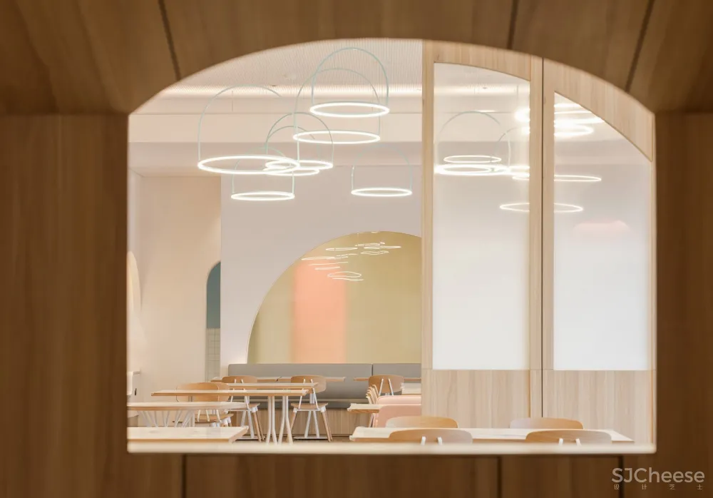 新作 | 古鲁奇建筑咨询有限公司:北京 维塔兰德亲子餐厅 – 儿童树屋乐园