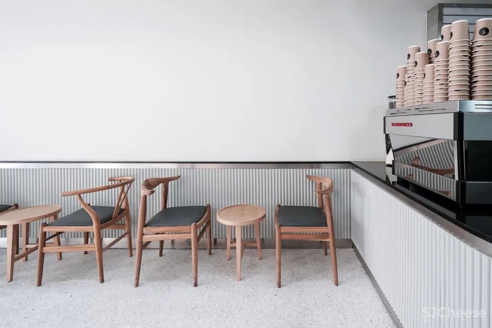 新作 | Pommballstudio：由私宅改造的咖啡店“8号中转站”