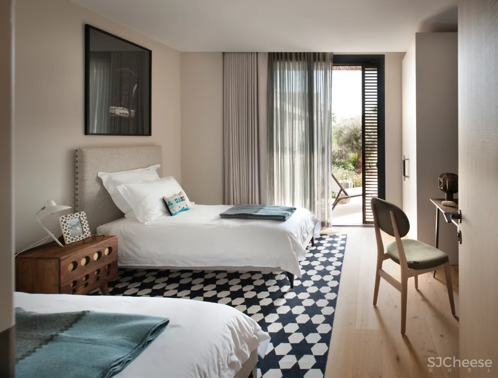 Thomas Griem新作 | 伦敦低奢的品质感