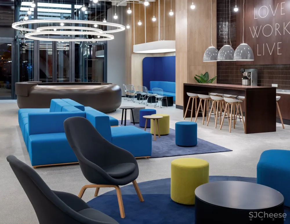 新作 | Ippolito Fleitz Group:上海 SOHO五角场3Q