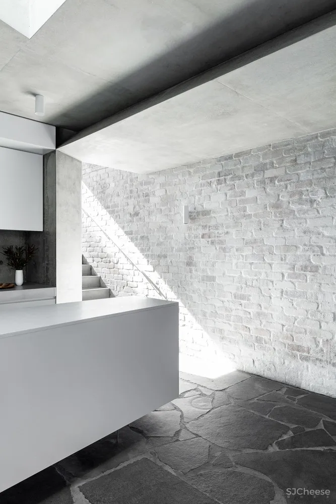 Benn & Penna Architects | 巴尔曼岩屋