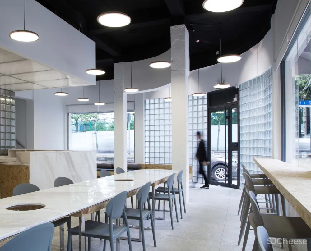 新作 | 辑画设计:微流青旅