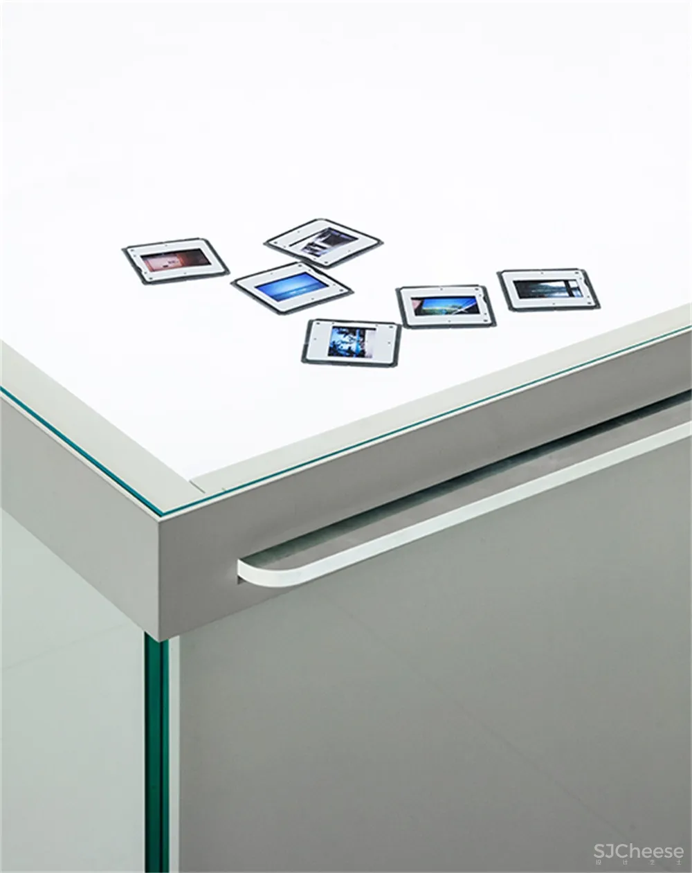 LABOTORY | 首尔乐天百货291摄影零售店