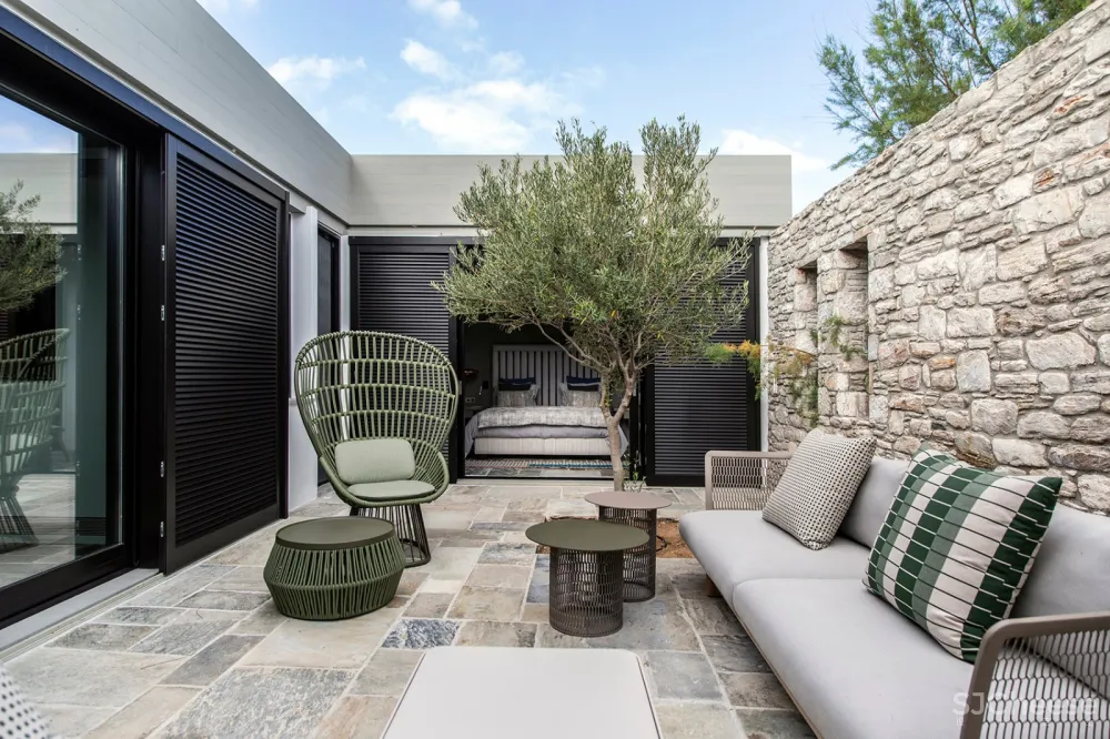 Room Service | 希腊 Attica海湾住宅