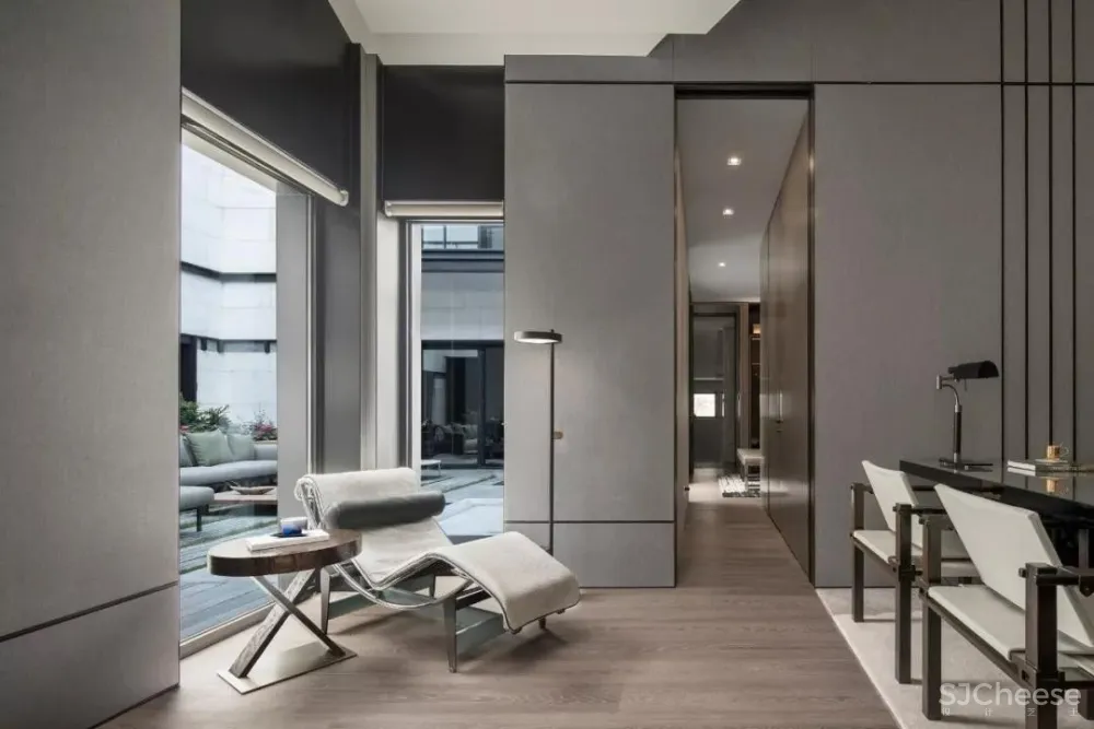 LSD | 寻找向心而生的唯一解