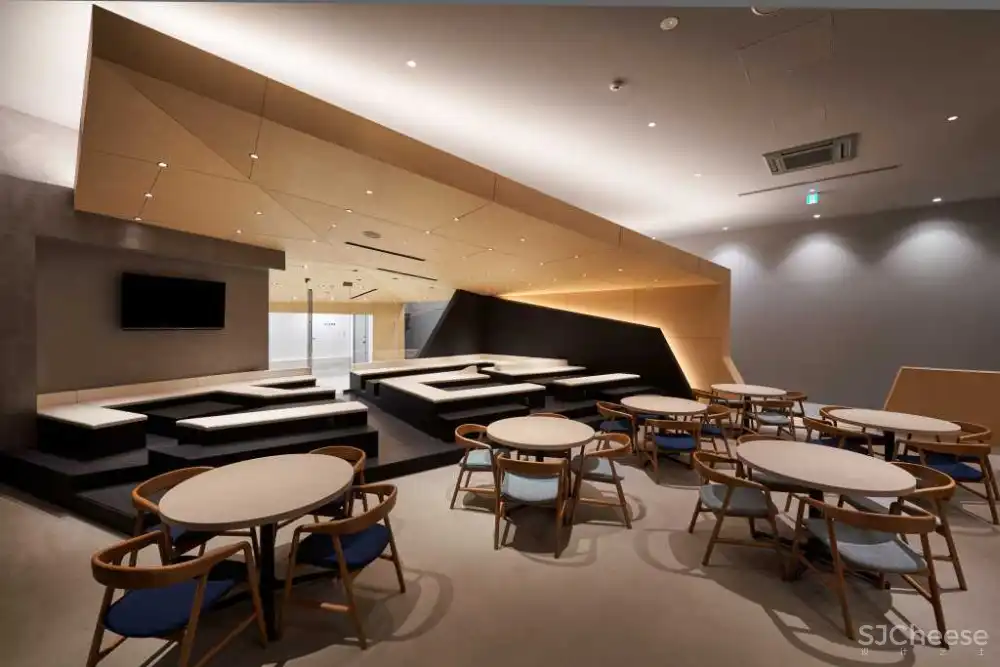 日本崎玉县ESR久喜DC托儿所综合体设计