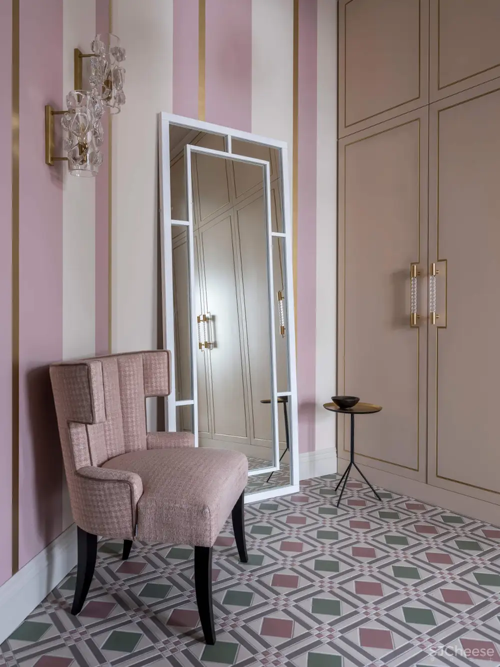 Anna Clark | 俄罗斯一间19世纪浪漫复古公寓