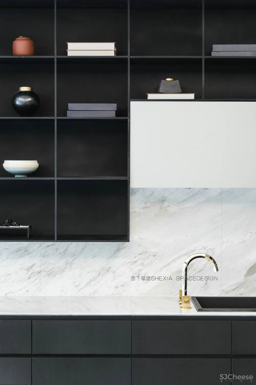 【宁洁设计作品 | 一半冷艳 · 一半迷红 】