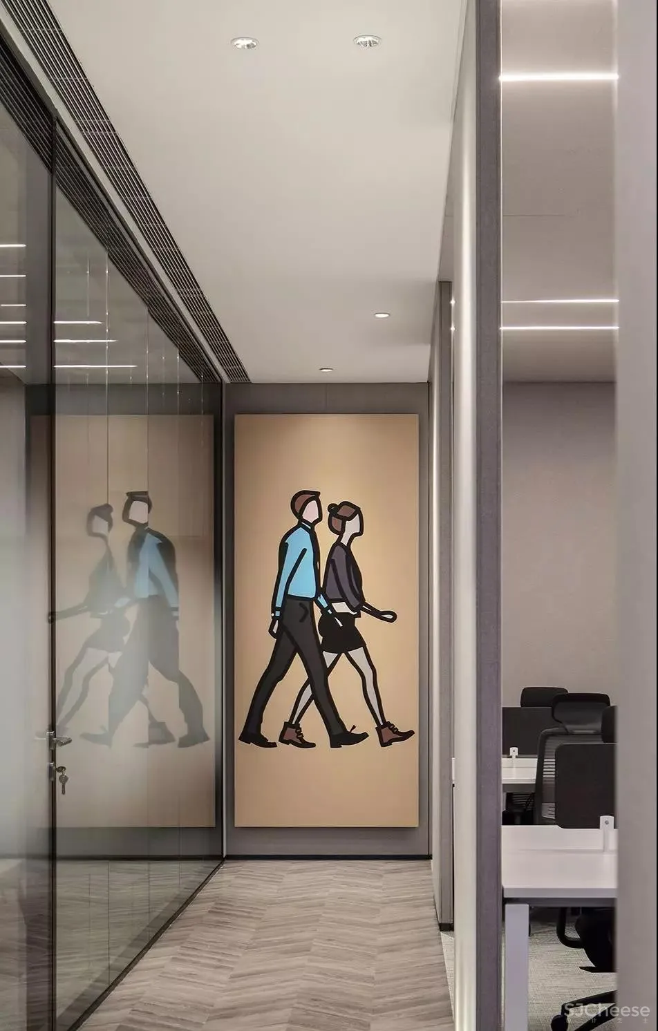 岳蒙新作:简而干练,跳脱于前!