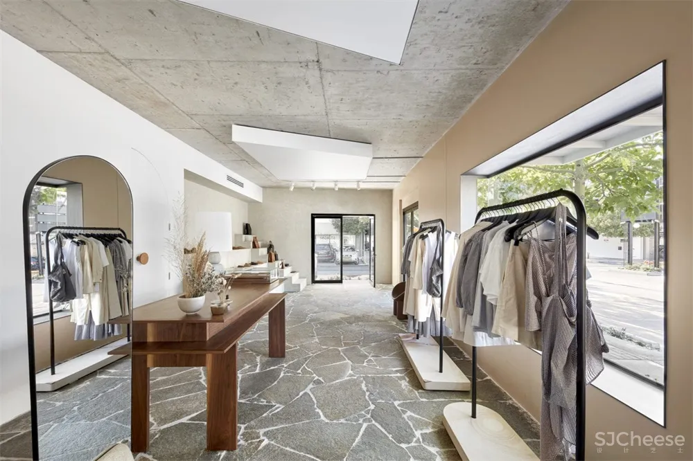 WE ARE TRIIBE | 布里斯班St. Agni精品店