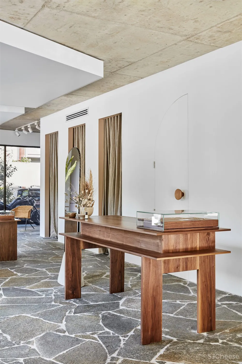 WE ARE TRIIBE | 布里斯班St. Agni精品店