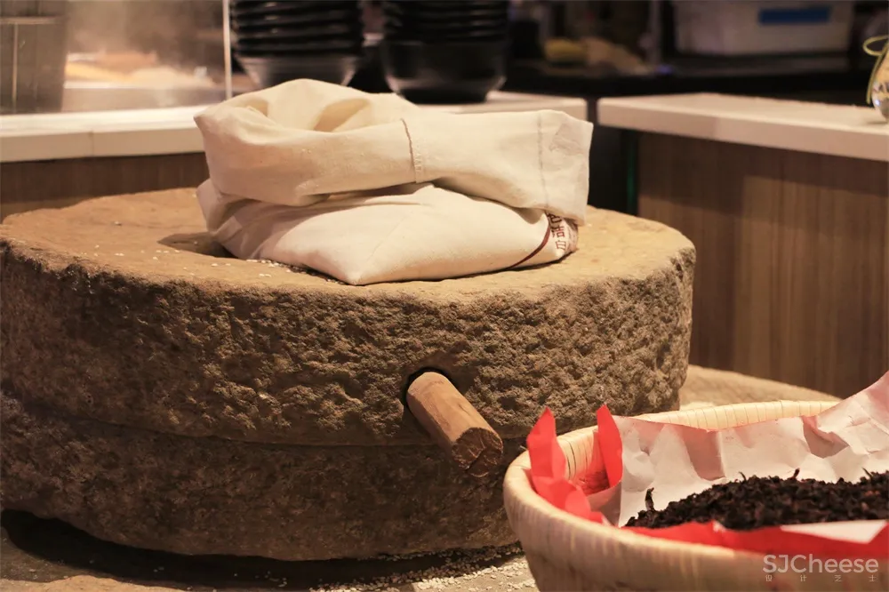 无非设计 | 上海万象城食通天发现美食广场