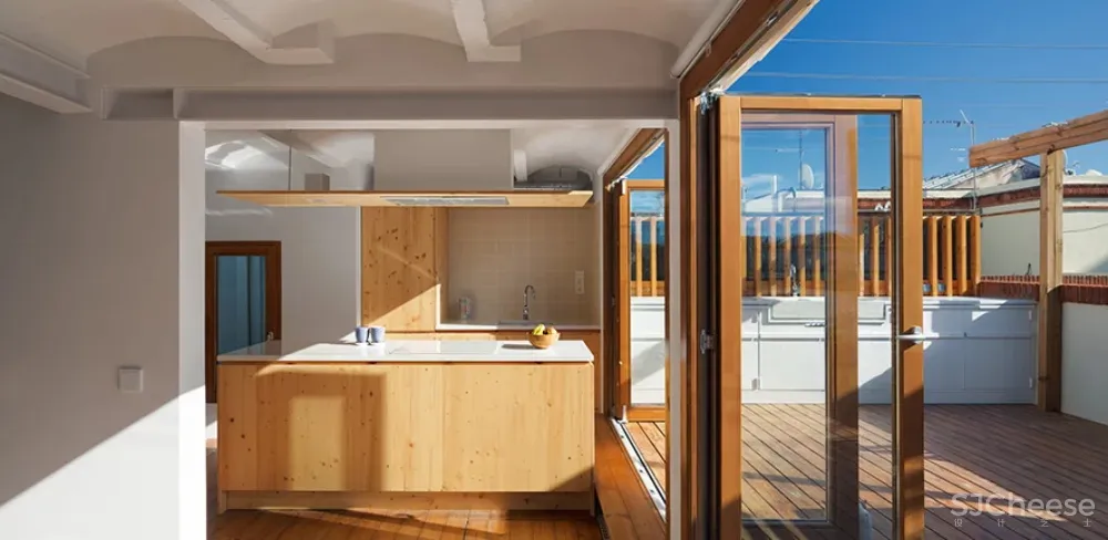 LoCa Studio | 西班牙Els Terrats顶楼公寓