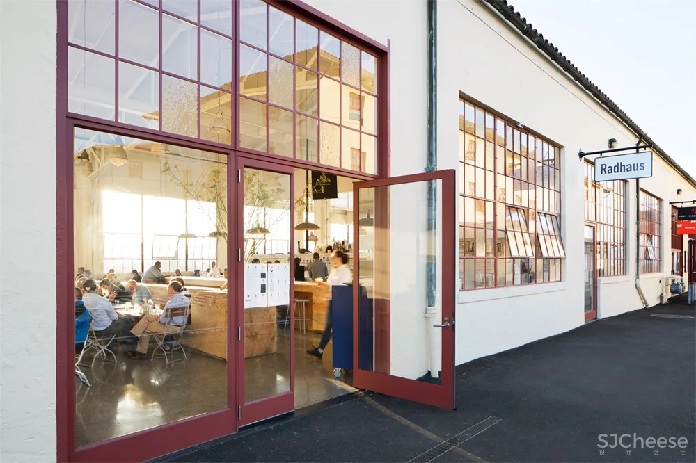 Envelope A+D | 旧金山Radhaus酒吧餐厅