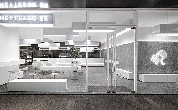 新作 | UND设计事务所:喜茶深圳方大城店