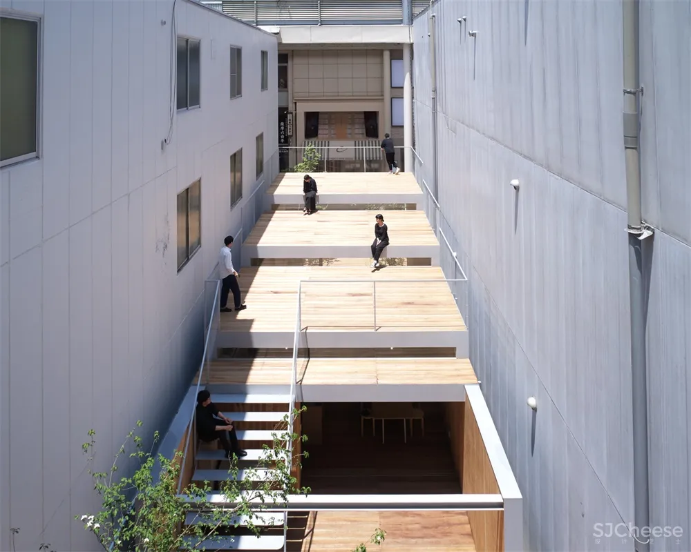 Yabashi architects | 城市公共空间的私密空间