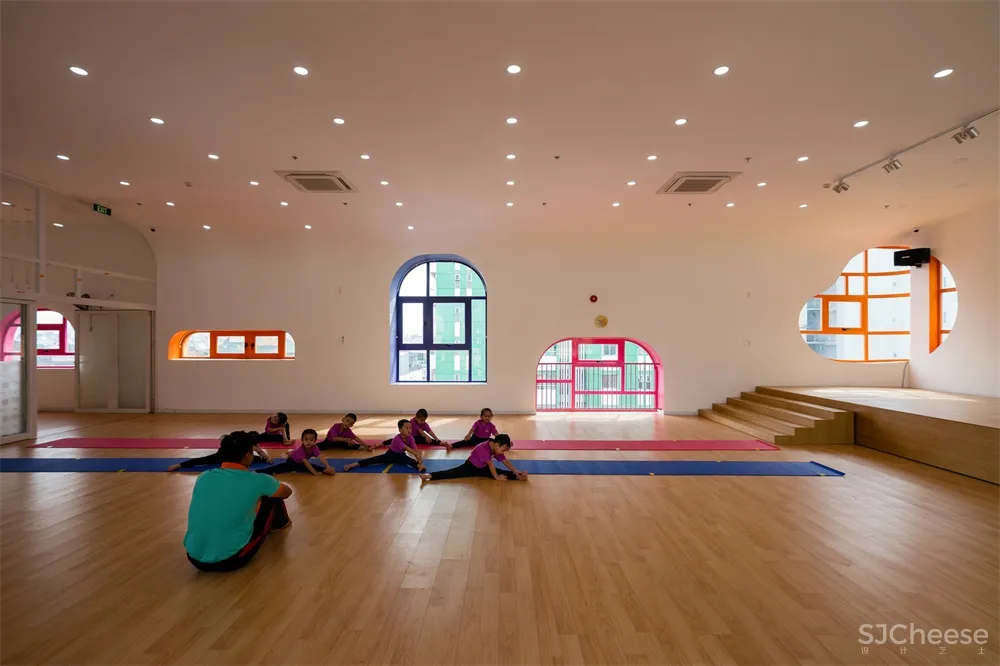 KIENTRUC O | 越南TTC西贡精英幼儿园