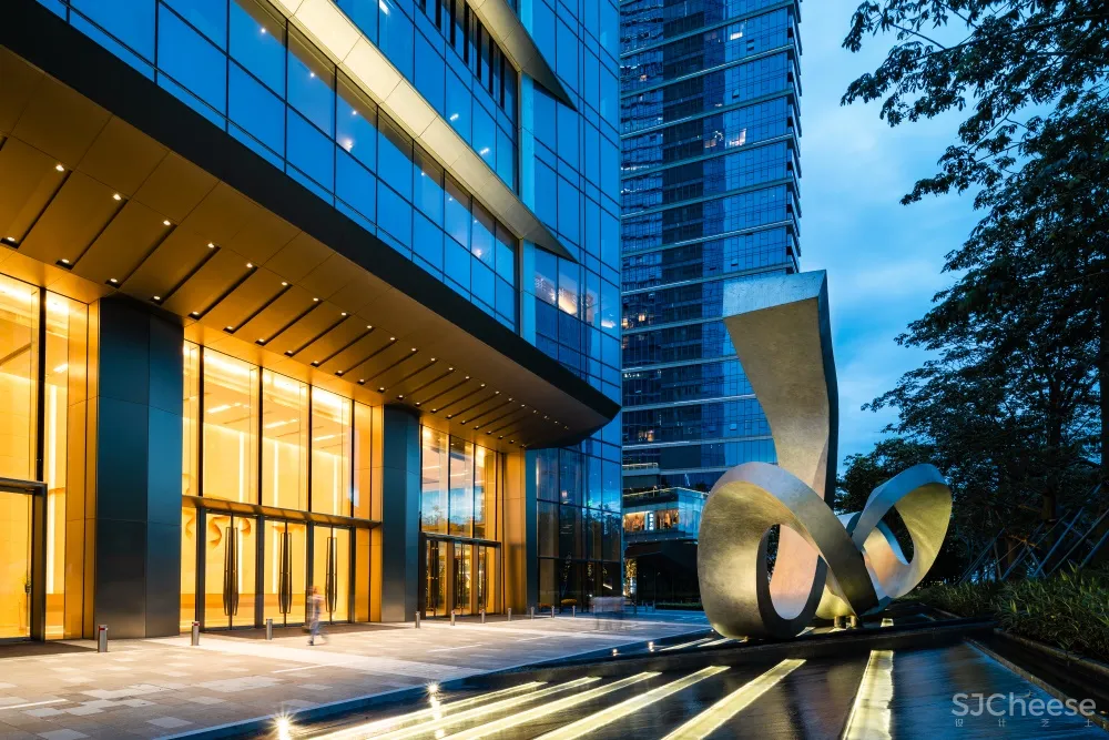 AART一间宅 | 深圳湾一号T7写字楼入口艺术品