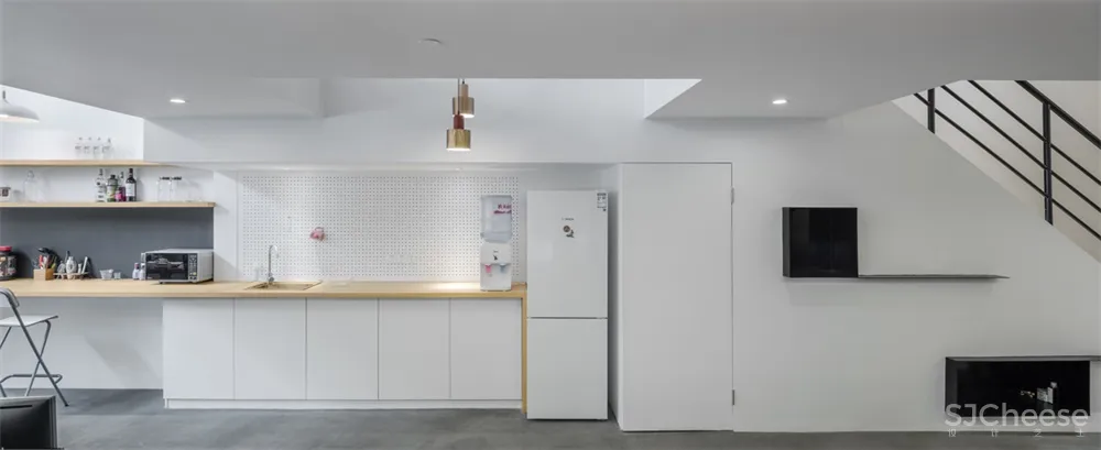Atelier D+Y | 上海梵布互动办公室设计
