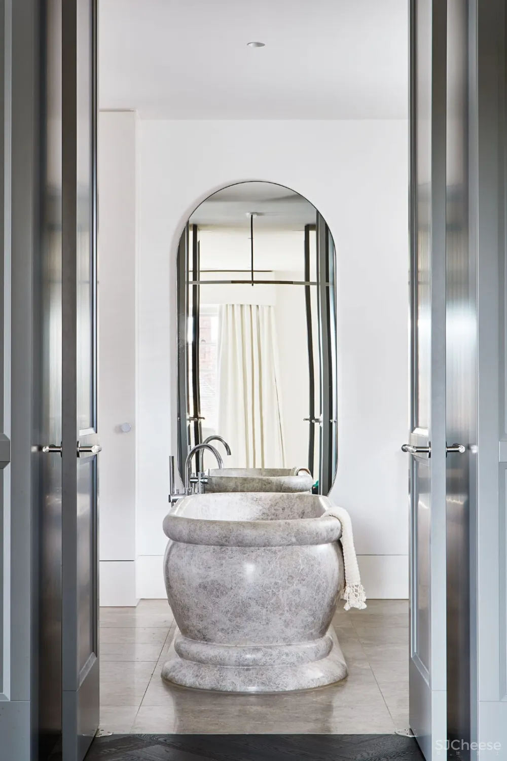 首发 | HECKER GUTHRIE:墨尔本大理石住宅