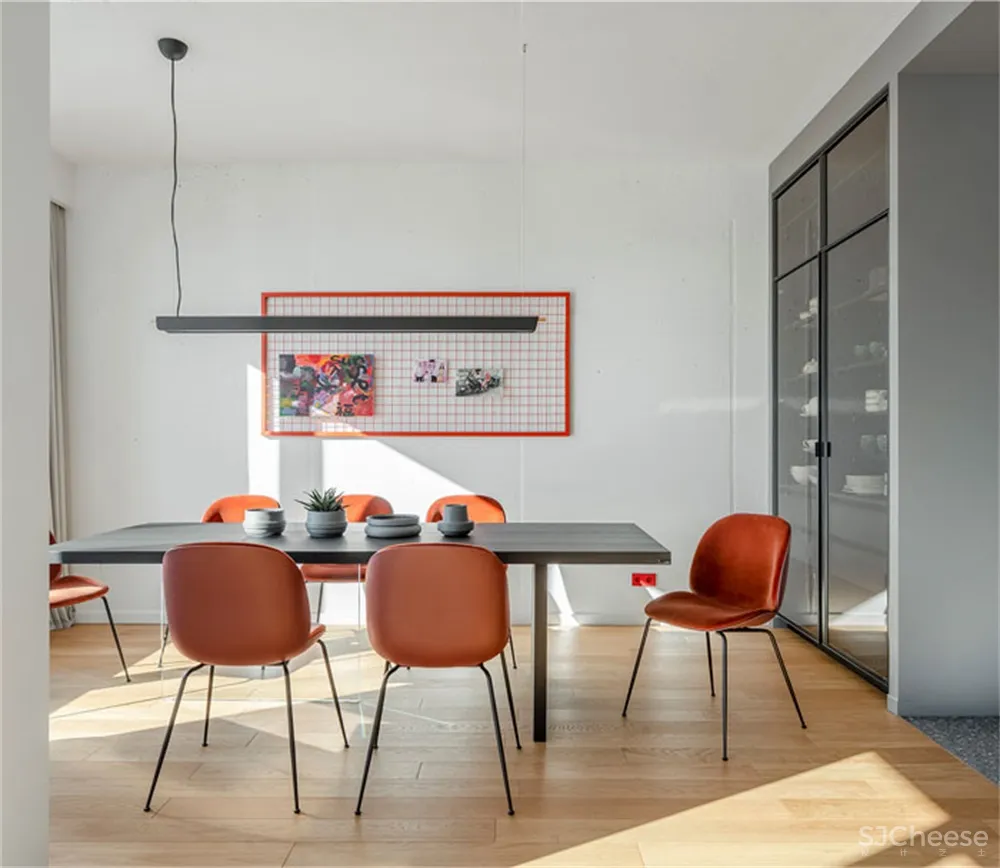 Bogdanova Buerau | 基辅两公寓改造时尚住宅