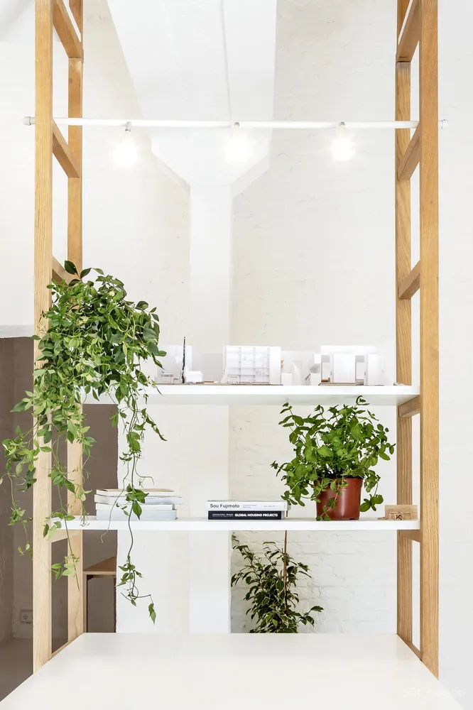 Roman Izquierdo | 巴塞罗那多学科设计工作室