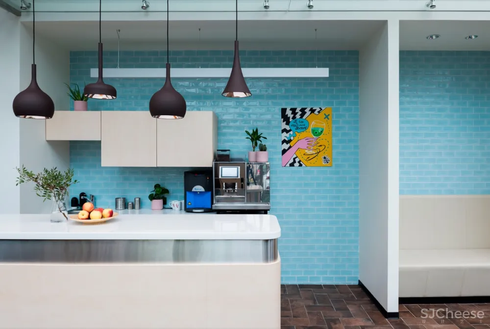 OFFCON | 莫斯科肯德基新办公室