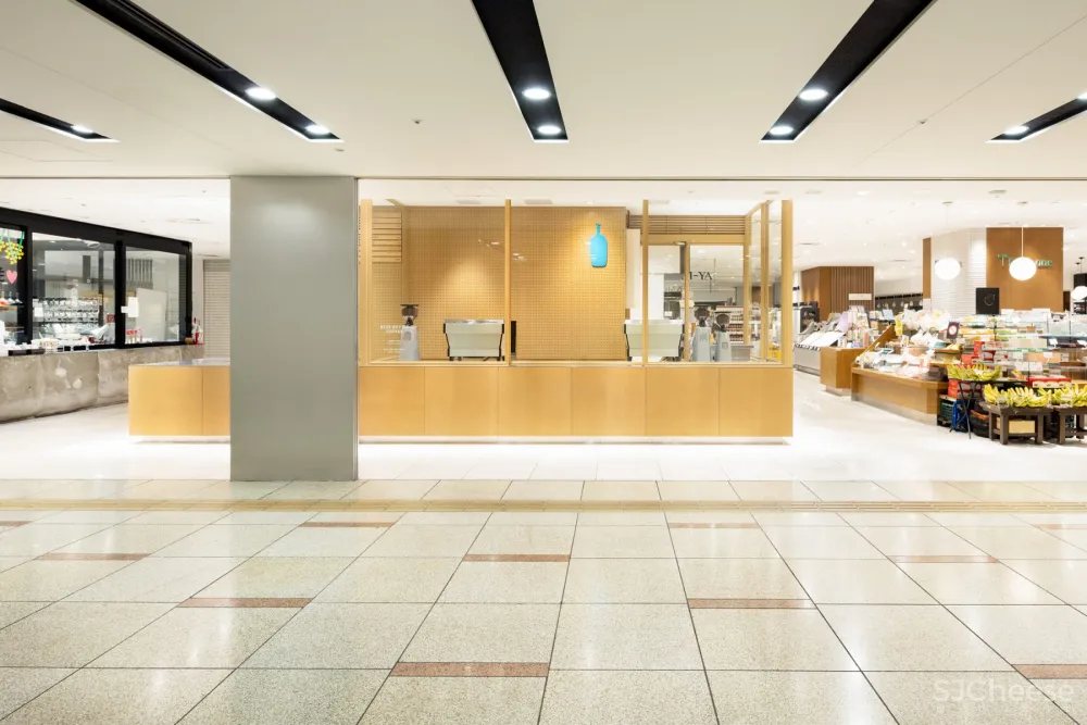 Schemata Architects | 东京蓝瓶咖啡外卖店