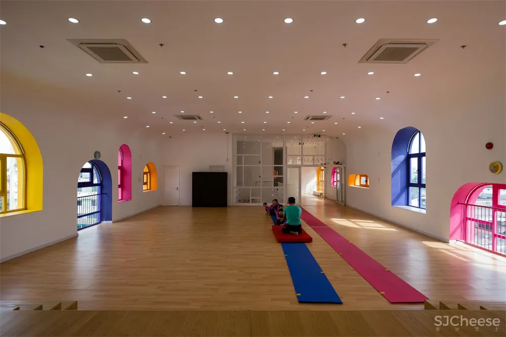 KIENTRUC O | 越南TTC西贡精英幼儿园