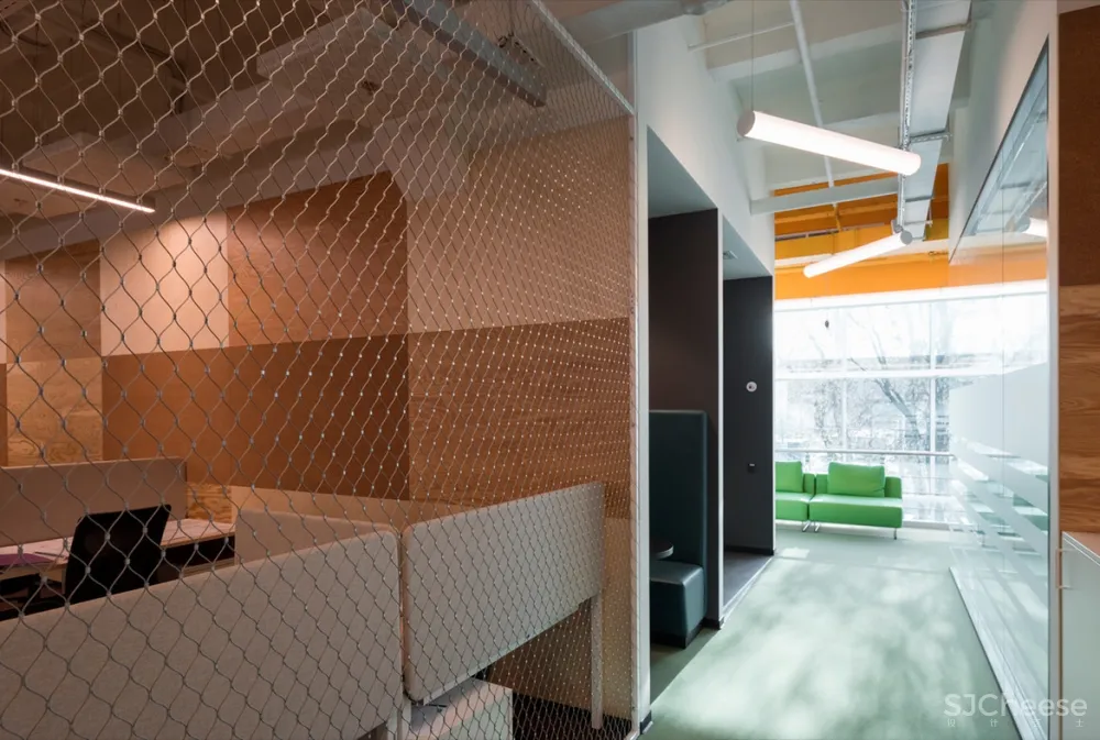 OFFCON | 莫斯科肯德基新办公室