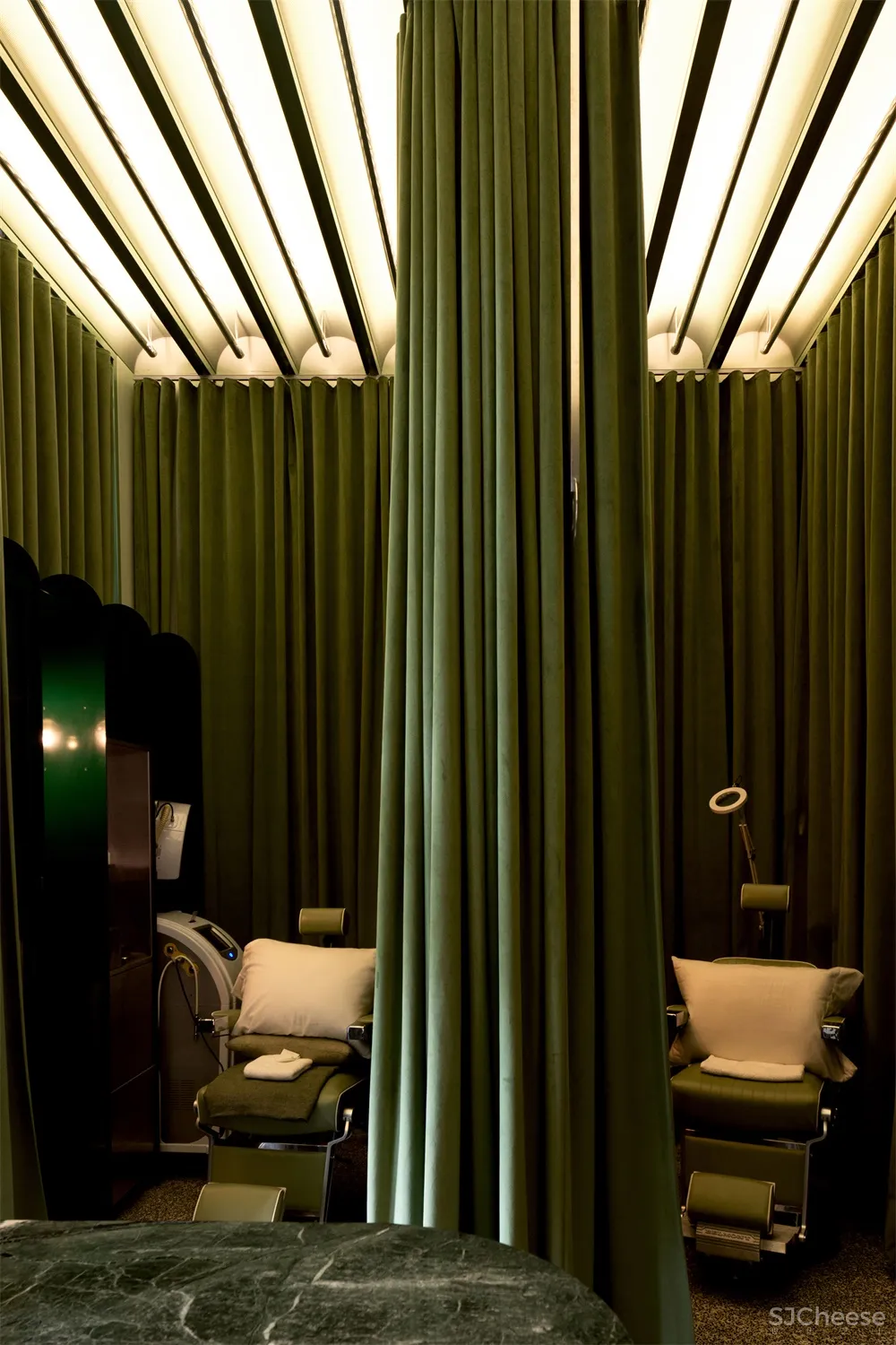 Scott&Scott Architects | 温哥华Fig美容店