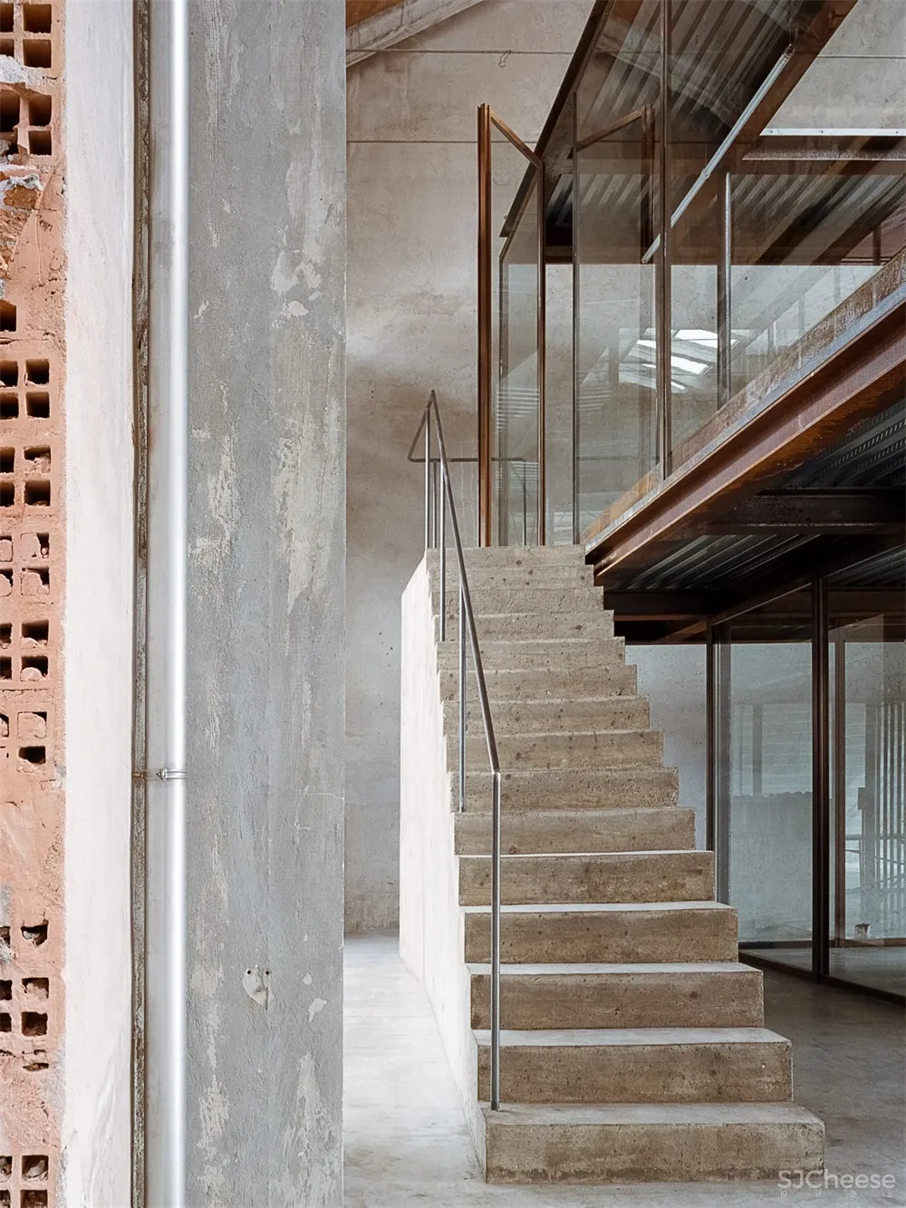 意大利旧工厂改造AMAA Architecture建筑工作室