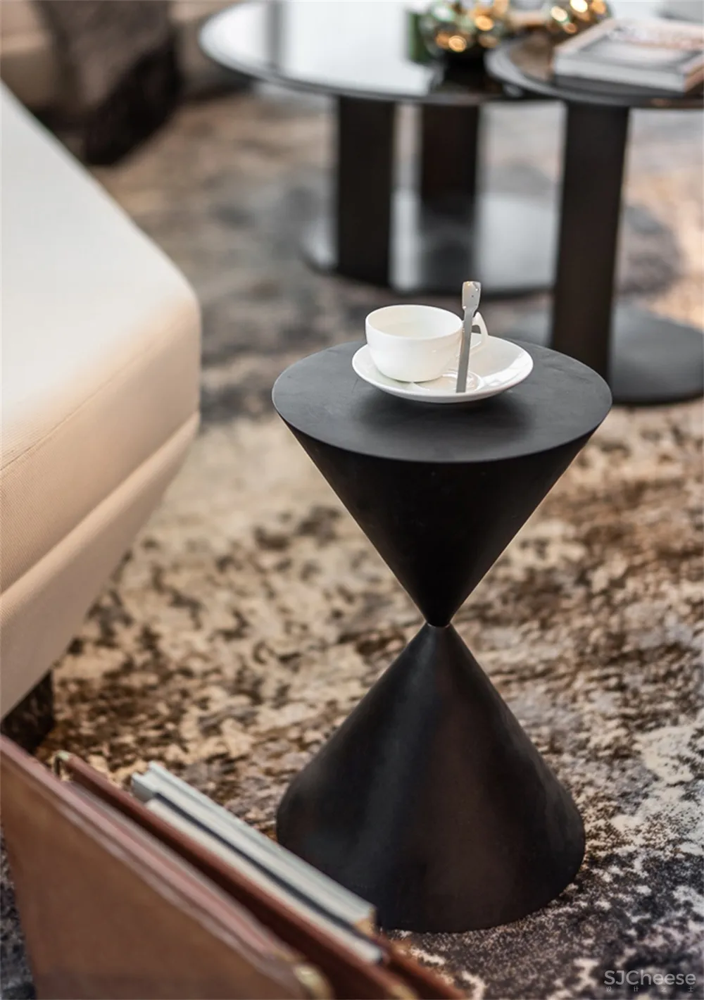 DHO国际设计丨京基御景峯总裁领馆样板房