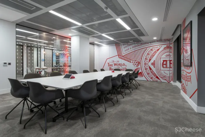 Peldon Rose | 伦敦百威集团公司办公室