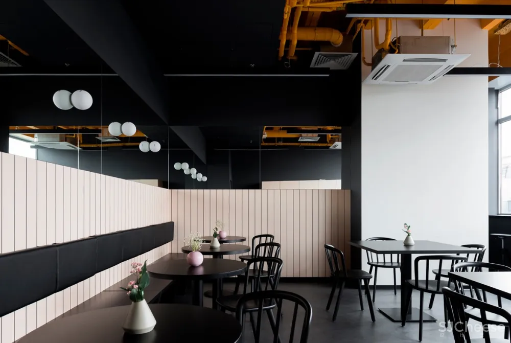 OFFCON | 莫斯科肯德基新办公室