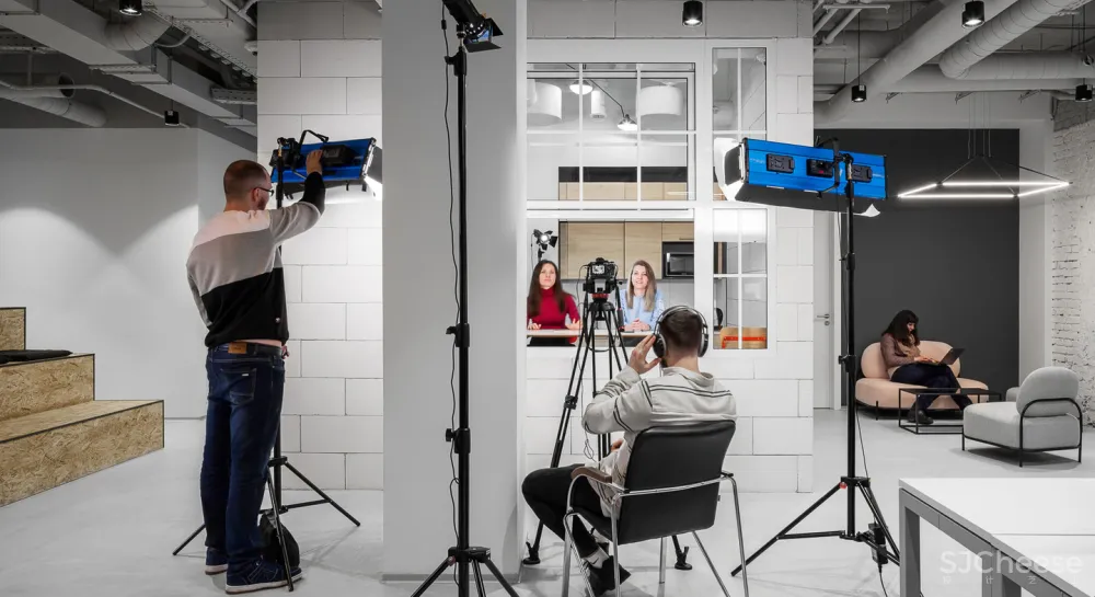 OFFCON | 莫斯科Divico多功能办公室