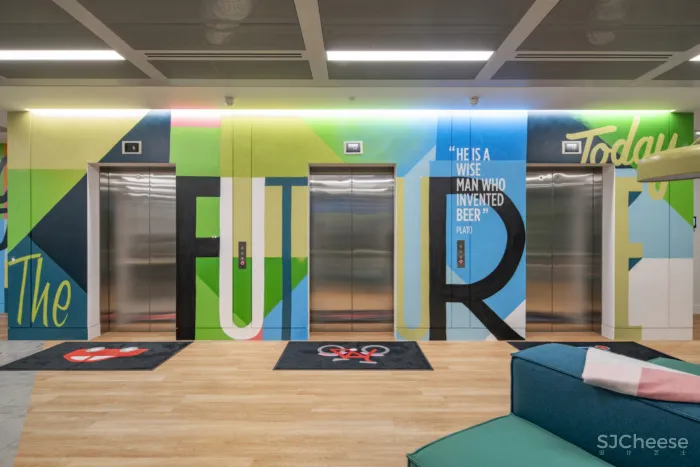 Peldon Rose | 伦敦百威集团公司办公室