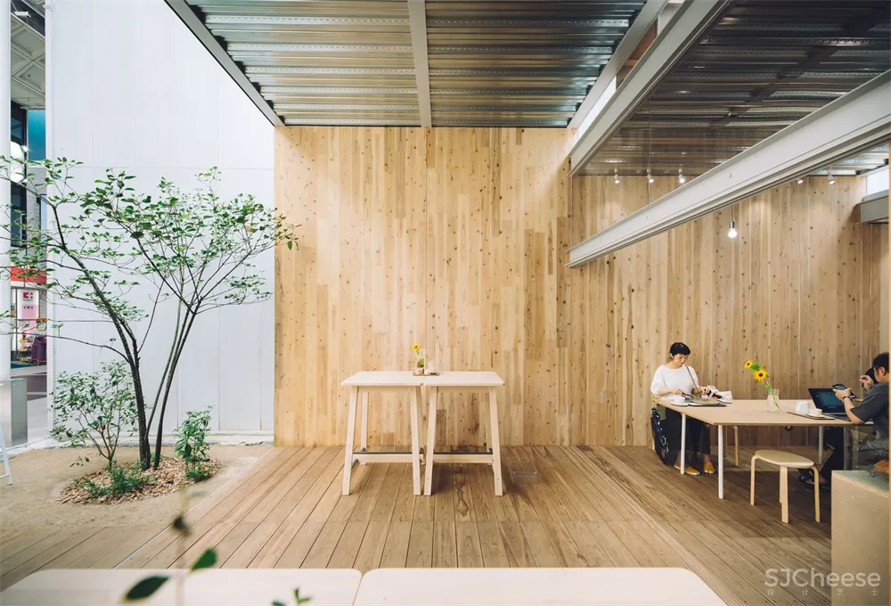 Yabashi architects | 城市公共空间的私密空间