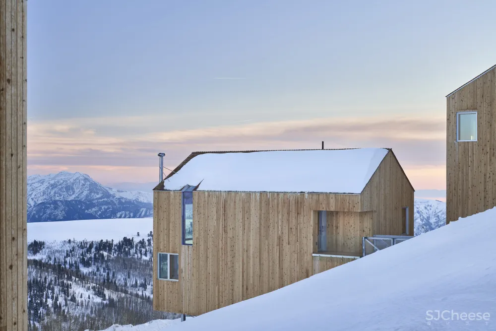 Brian MacKay-Lyons | 美国雪山上的小屋