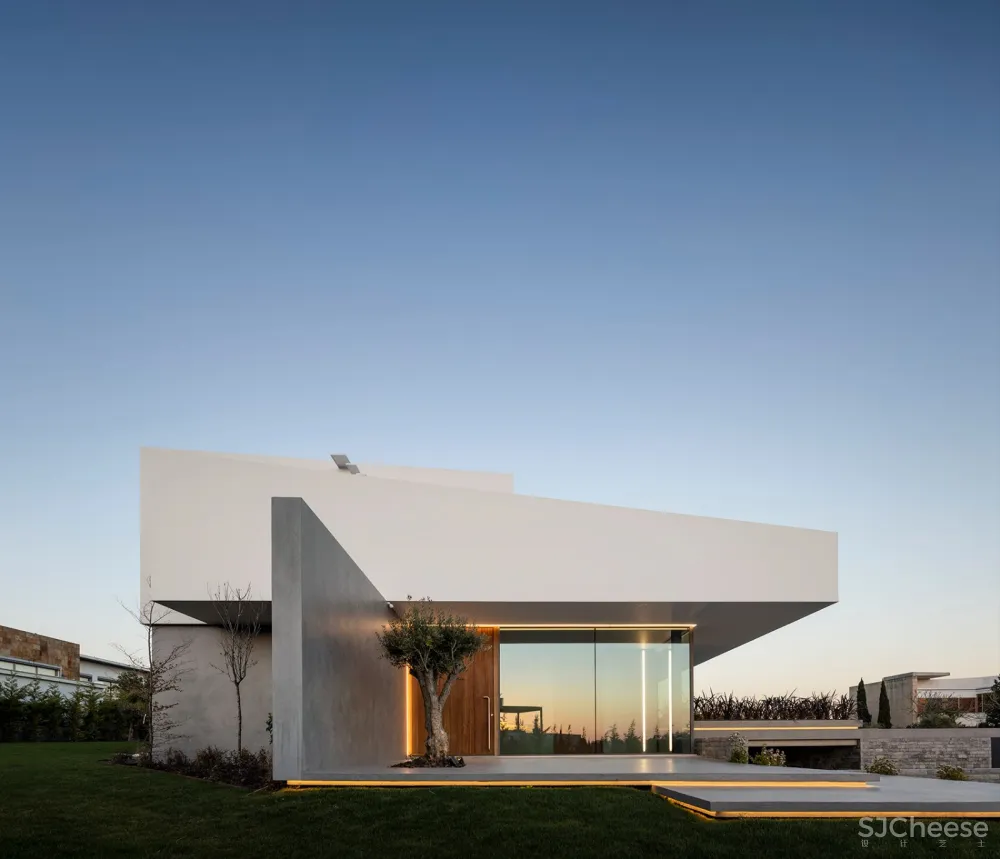 新作 | BICA Arquitectos:观山海 - 葡萄牙 Belas Clube de Campo住宅