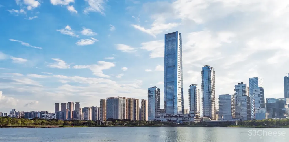 AART一间宅 | 深圳湾一号T7写字楼入口艺术品