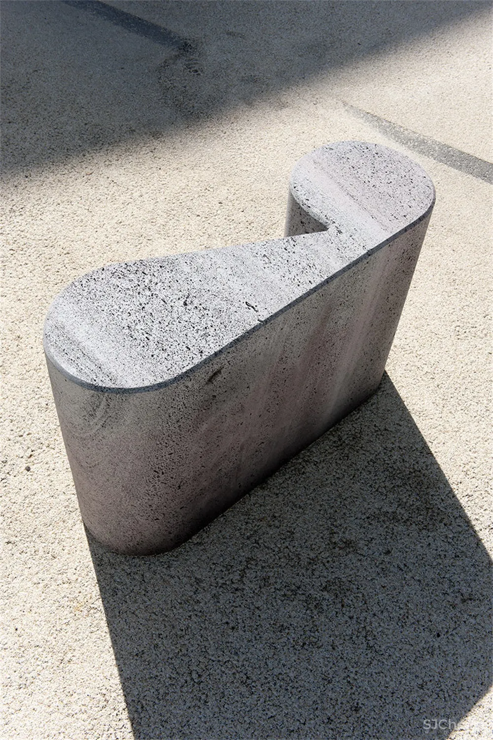 Olivier Vadrot | 普罗旺斯Orchestre字母“凳”