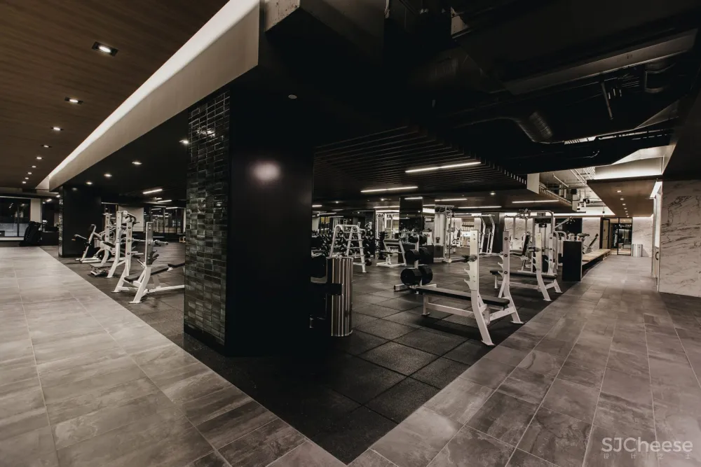 Montalba Architects | 温哥华高端健身俱乐部