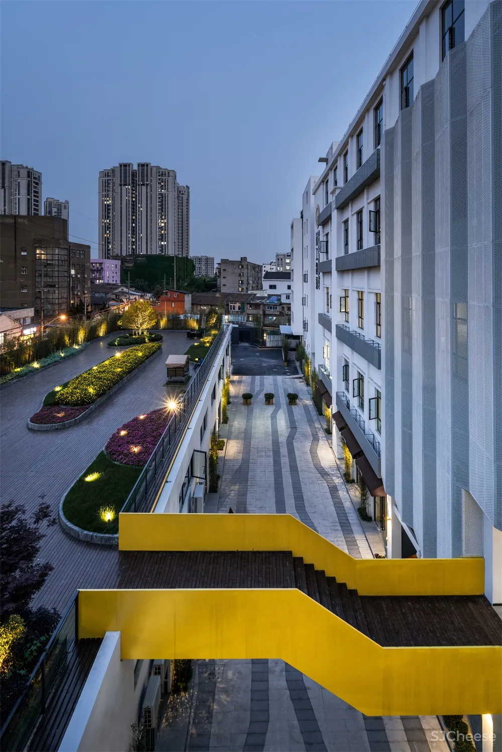 FTA建筑设计 | 上海灯芯绒厂改造-芯工创意园