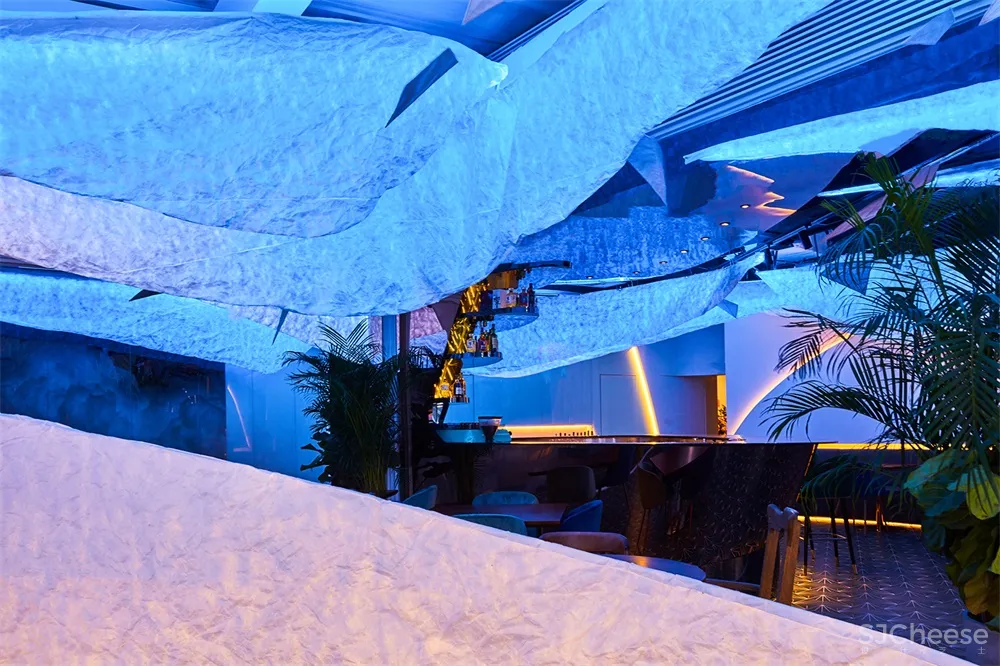 SODA Architects | 三里屯AKATOAO赤青餐厅