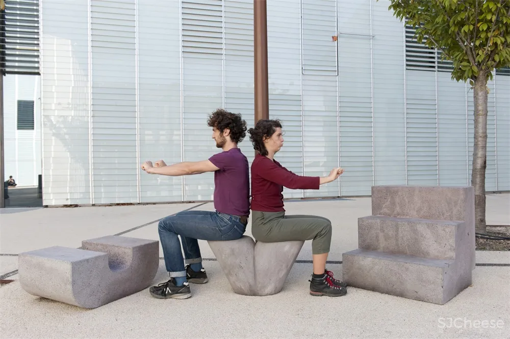 Olivier Vadrot | 普罗旺斯Orchestre字母“凳”