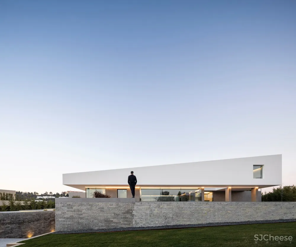 新作 | BICA Arquitectos:观山海 - 葡萄牙 Belas Clube de Campo住宅