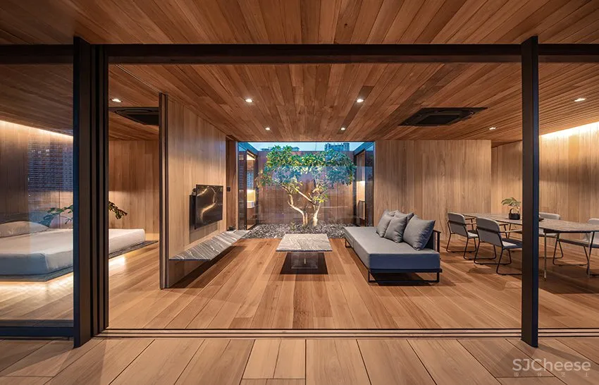 WARchitect | 曼谷天台上的无边小屋