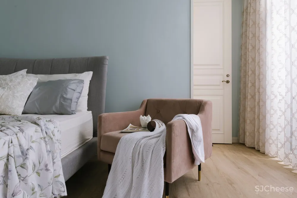 紛染．綿綿 Trochee of Tints 住宅方案／台湾理絲室內設計 
<span style="position: relative; bottom: 2px; display: inline-block; vertical-align: middle; margin-left: 8px; width: 20px; height: 20px; background: #ffd914; text-align: center; font-size: 14px; border-radius: 3px;">首</span>