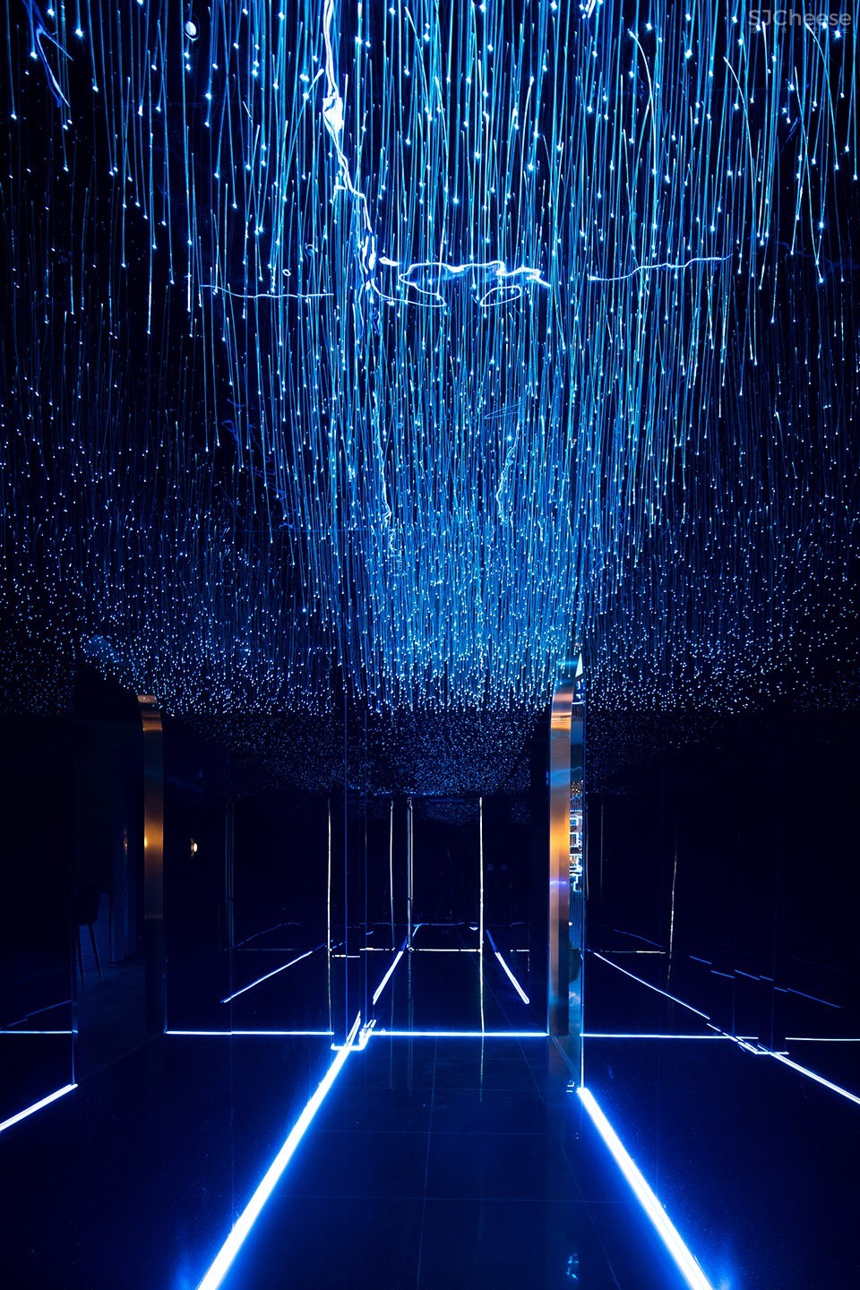 新作 | 南京缐状建筑设计研究室:杭州 噪音银行酒吧